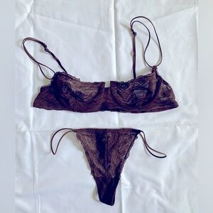 Matching bra and panty set. Intimissimi